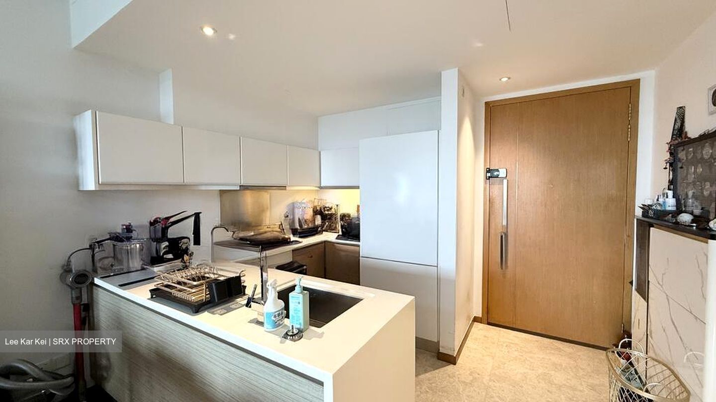 Marina Bay Residences (D1), Condominium #522820791